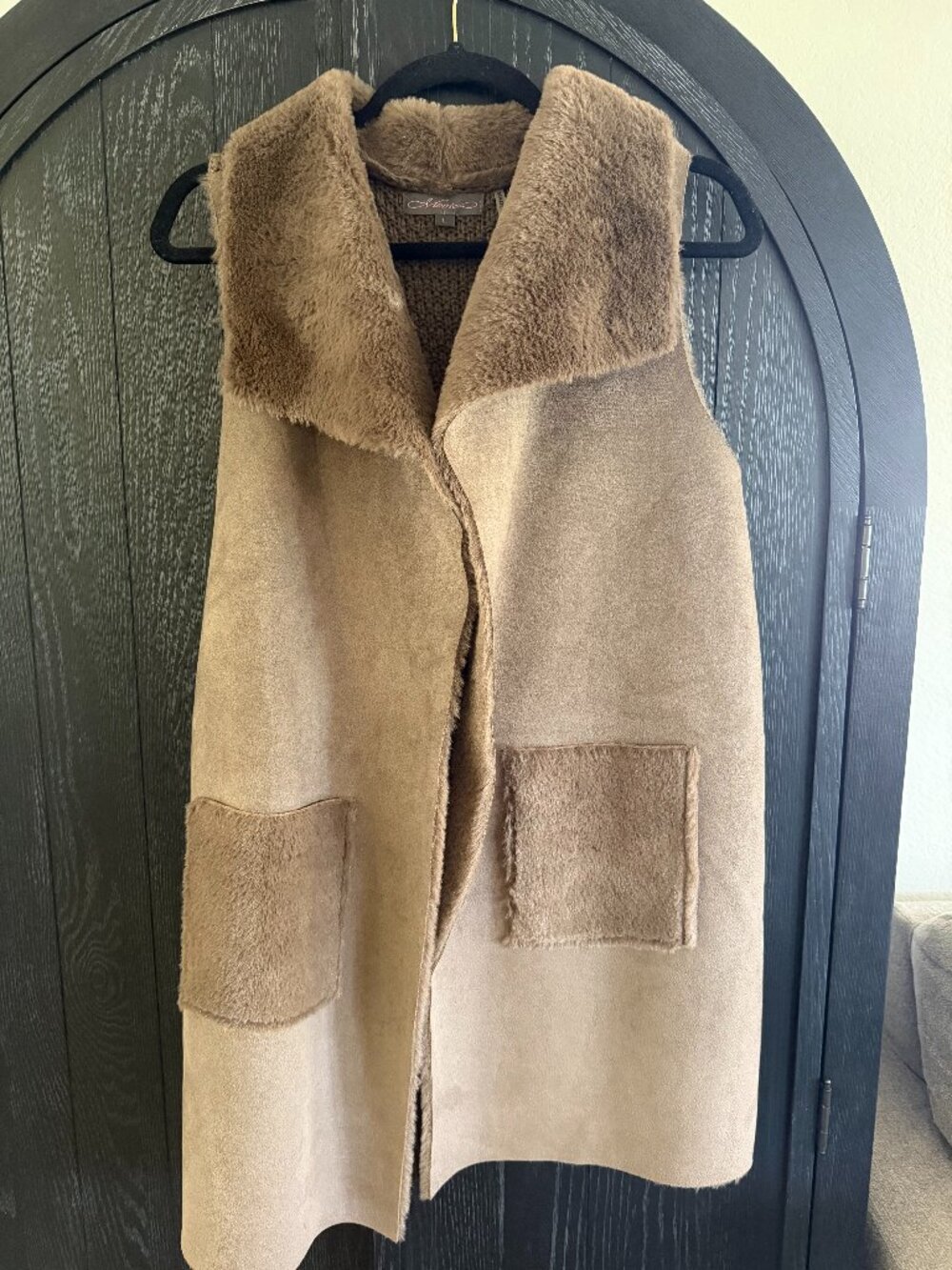 Metric Faux Suede/Faux Fur Knit Long Vest Taupe Brown L